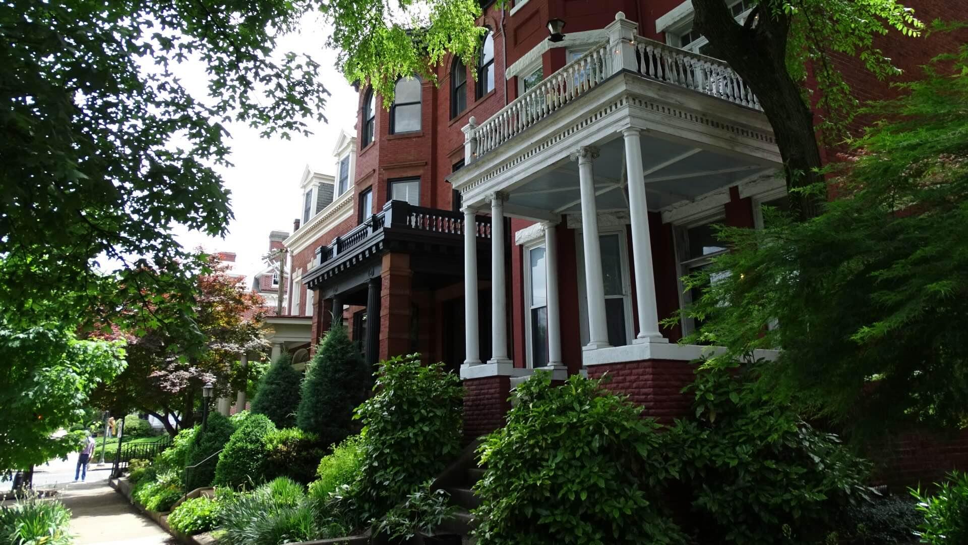 Street Scene along Monument Avenue. Richmond, Virginia 